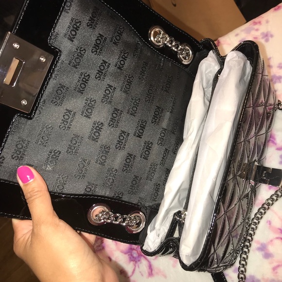 Authentic Michael Kors vivianne with tag - Picture 6 of 6